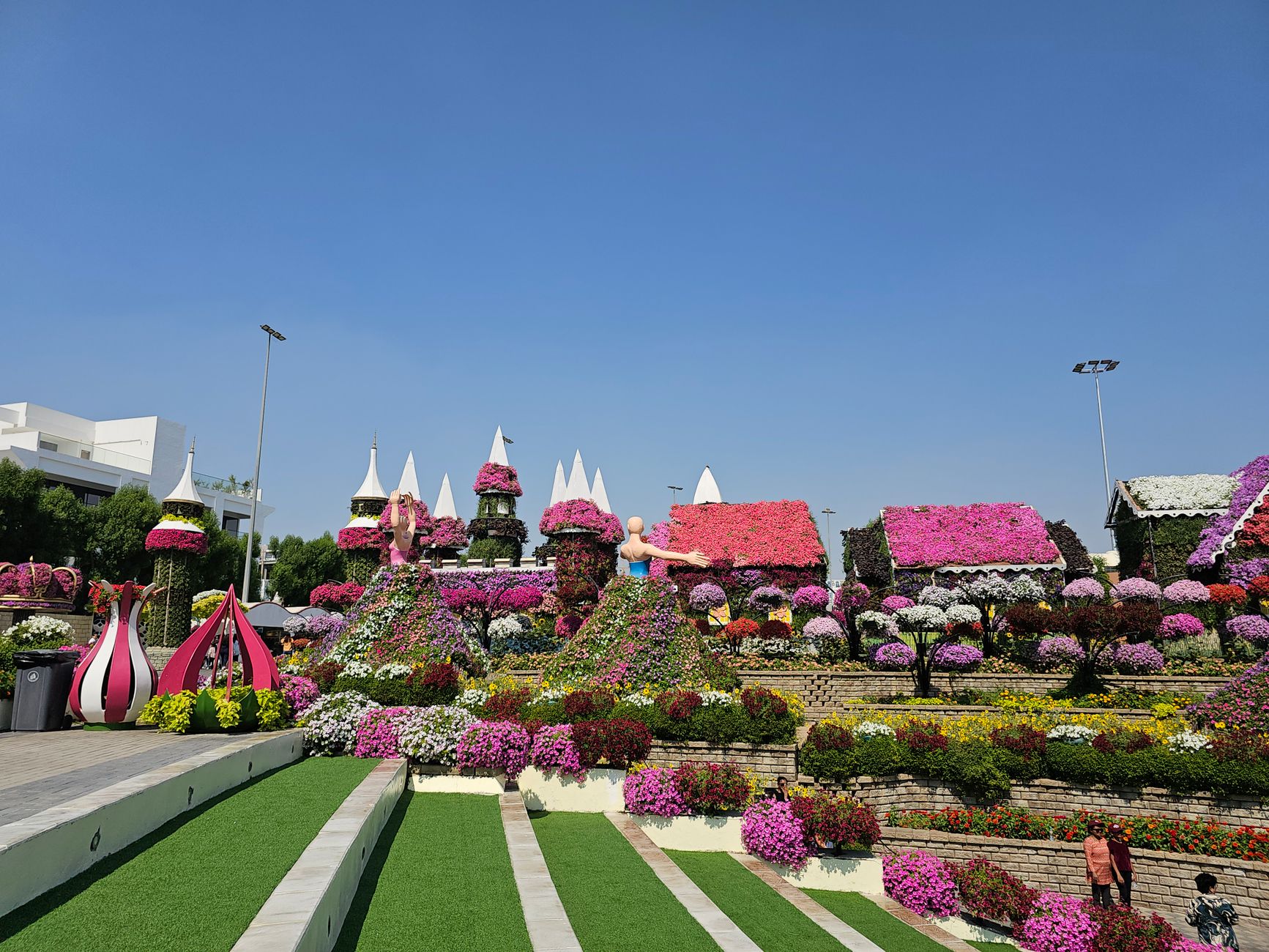 Dubai Miracle Garden