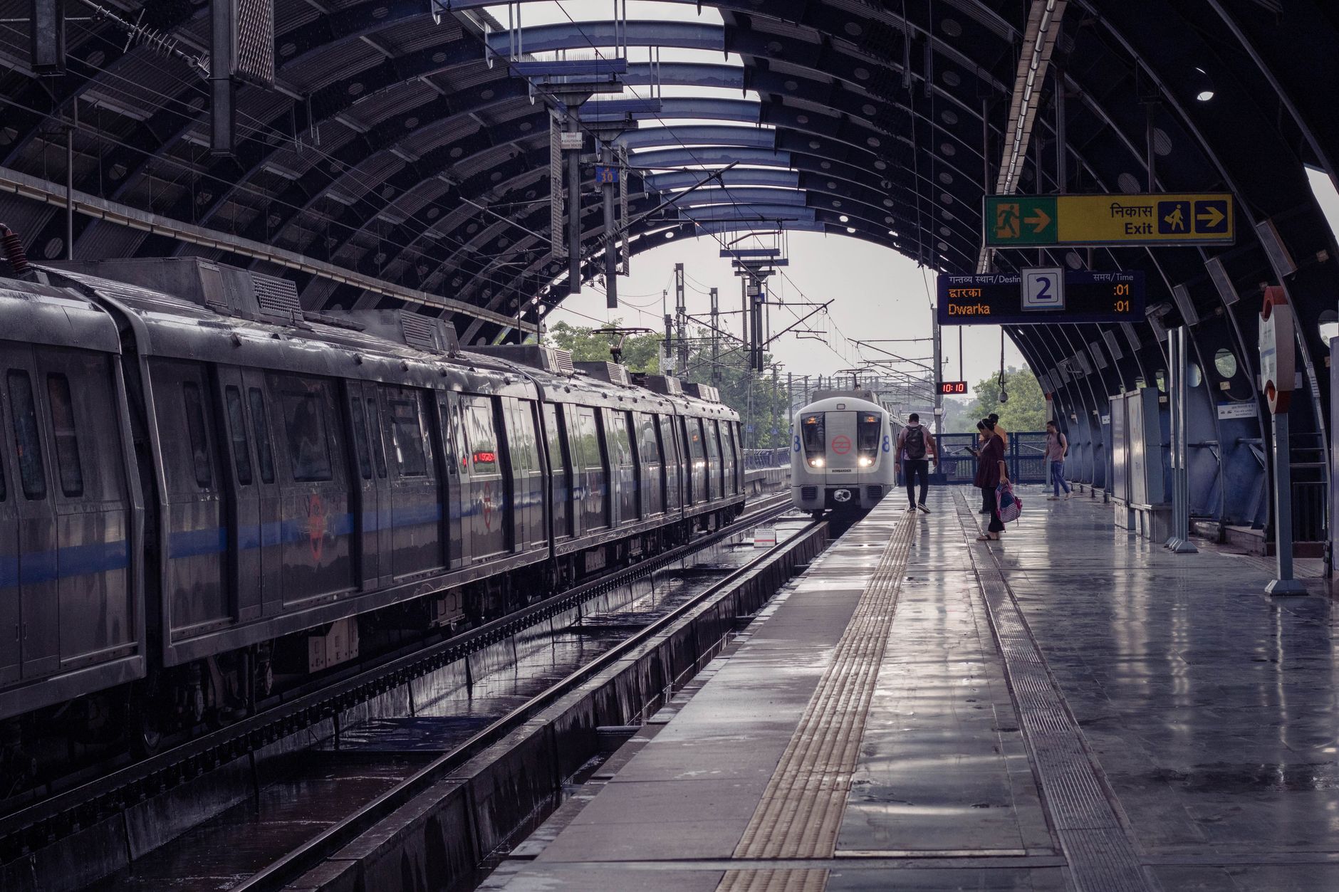 New Delhi Patna train